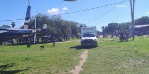 el-gobierno-del-chaco-traslado-en-helicoptero-a-dos-embarazadas-desde-el-sauzalito-a-castelli