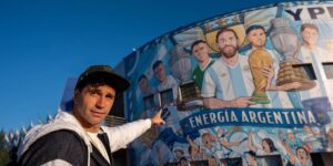 dibu-martinez,-a-diez-escalones-de-una-marca-que-lo-obsesiona