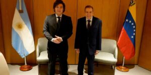 javier-milei-se-reunio-con-edmundo-gonzalez-urrutia